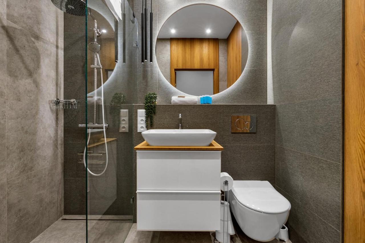 Lotnisko Chopina Modern Apartment Варшава Екстер'єр фото