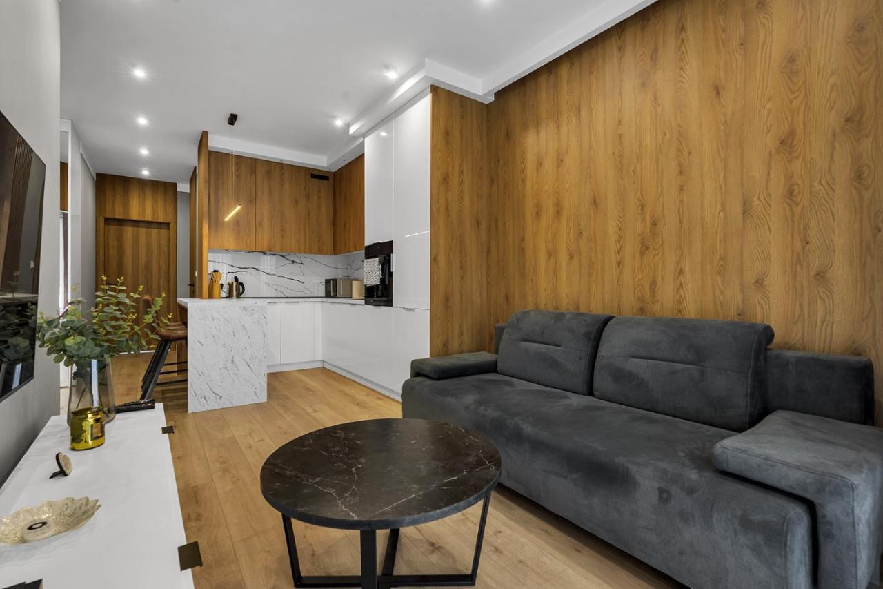 Lotnisko Chopina Modern Apartment Варшава Екстер'єр фото
