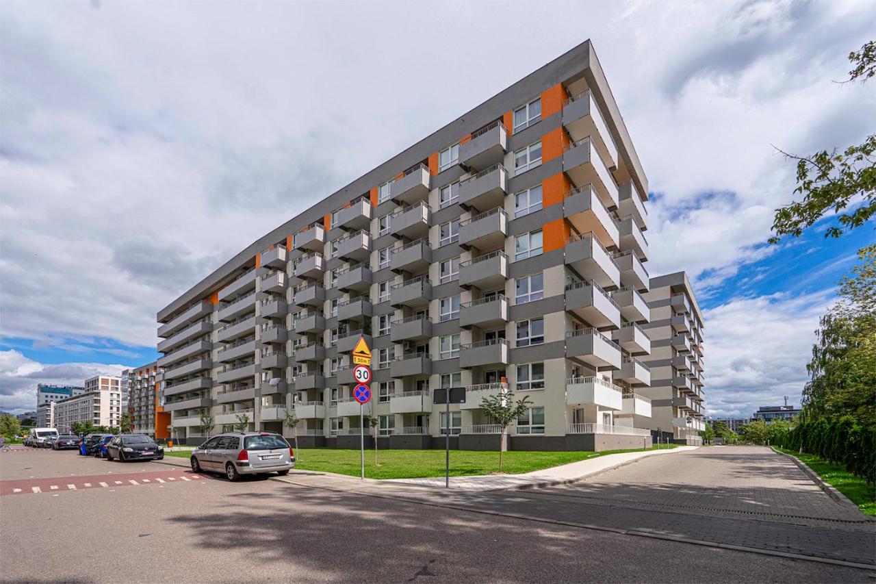 Lotnisko Chopina Modern Apartment Варшава Екстер'єр фото